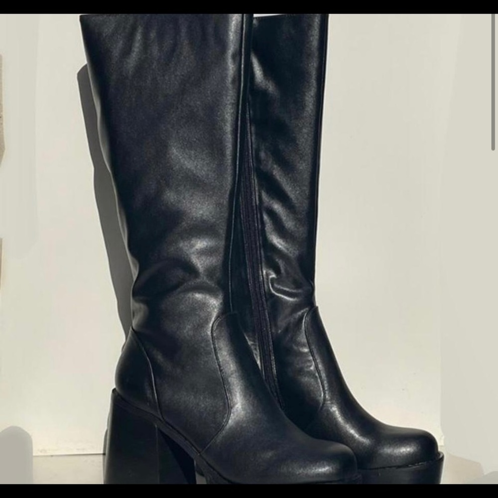 Black platform urban outfitters knee high boots